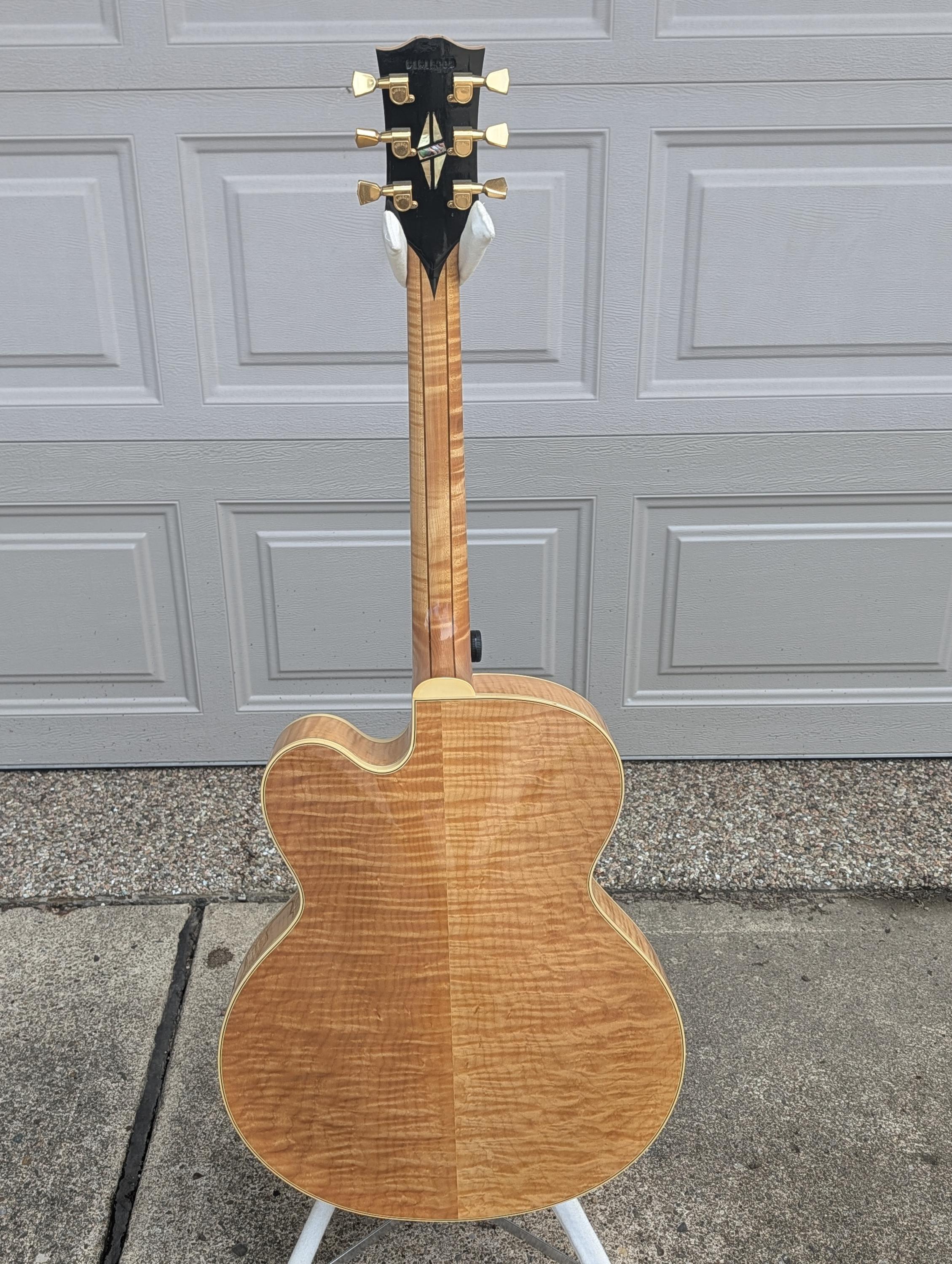 Gibson Le Grand-pxl_20260709_123511619-jpg