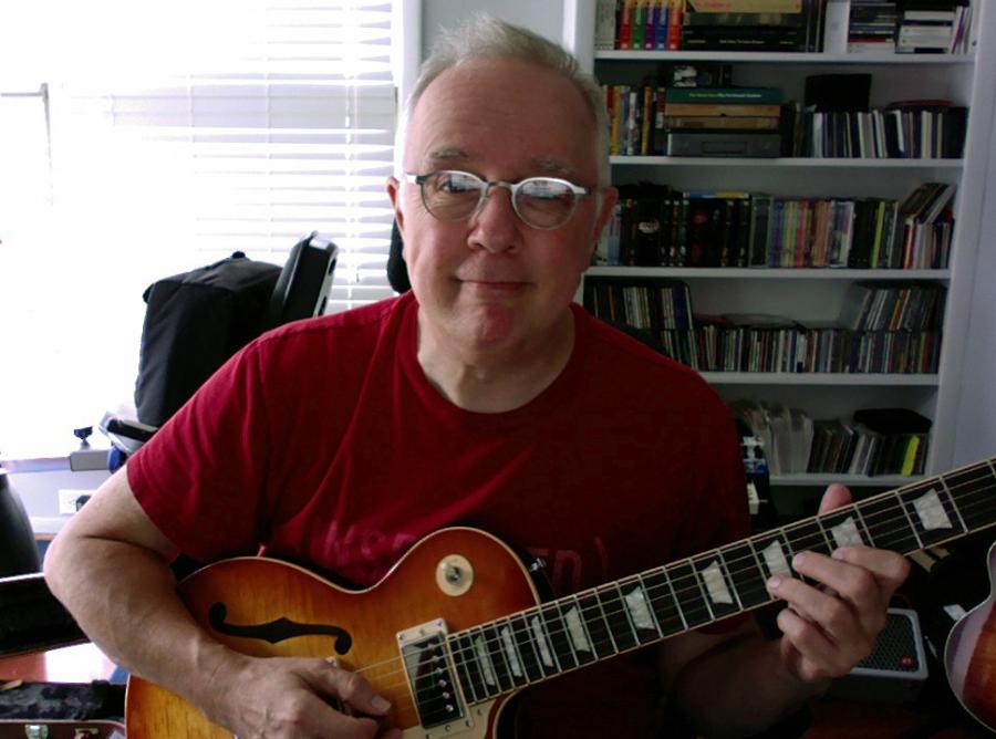 Small body semi-hollow guitars-bobandes_paul-jpg