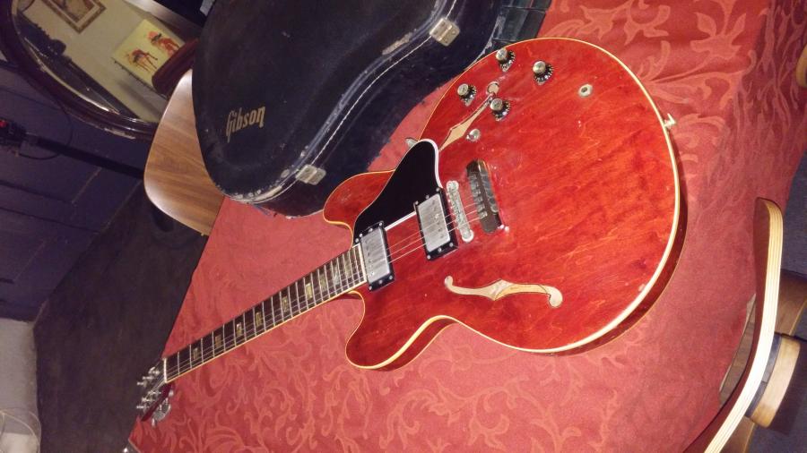 opinions needed on a 1964 Gibson ES-335-2014-11-21-jpg