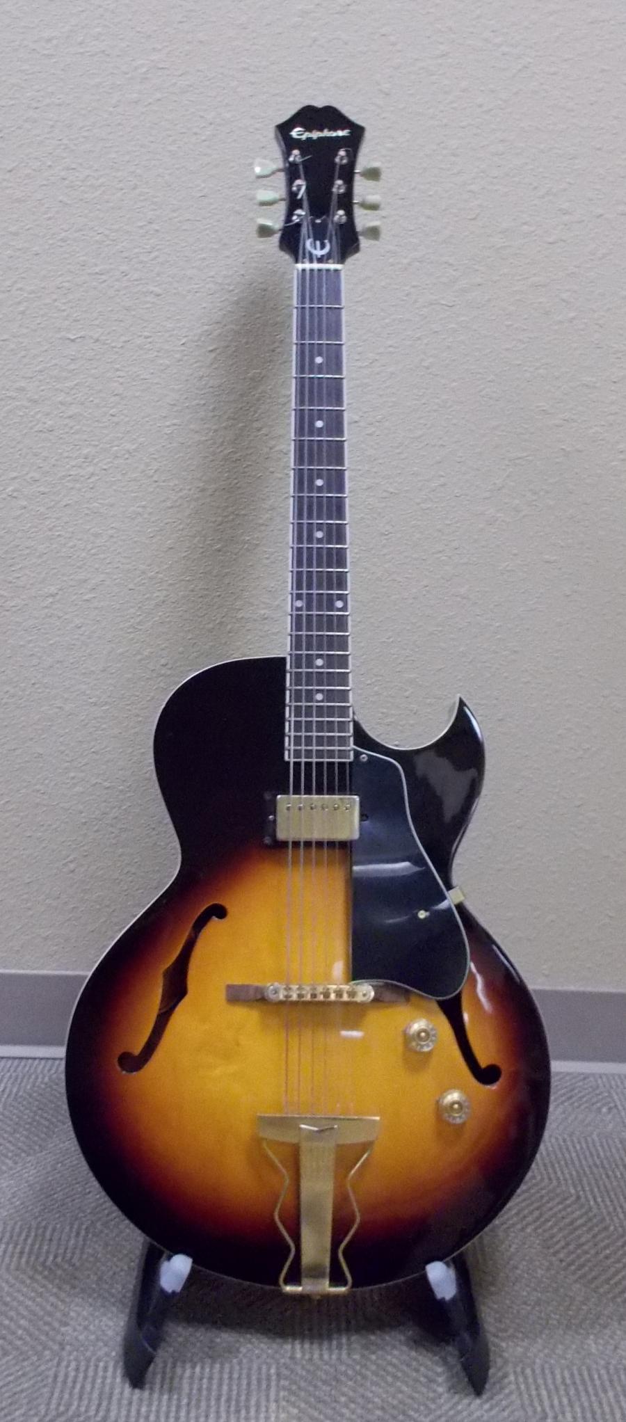 Epiphone ES-175 Premium-epiphone-zephyrregentvs-jpg