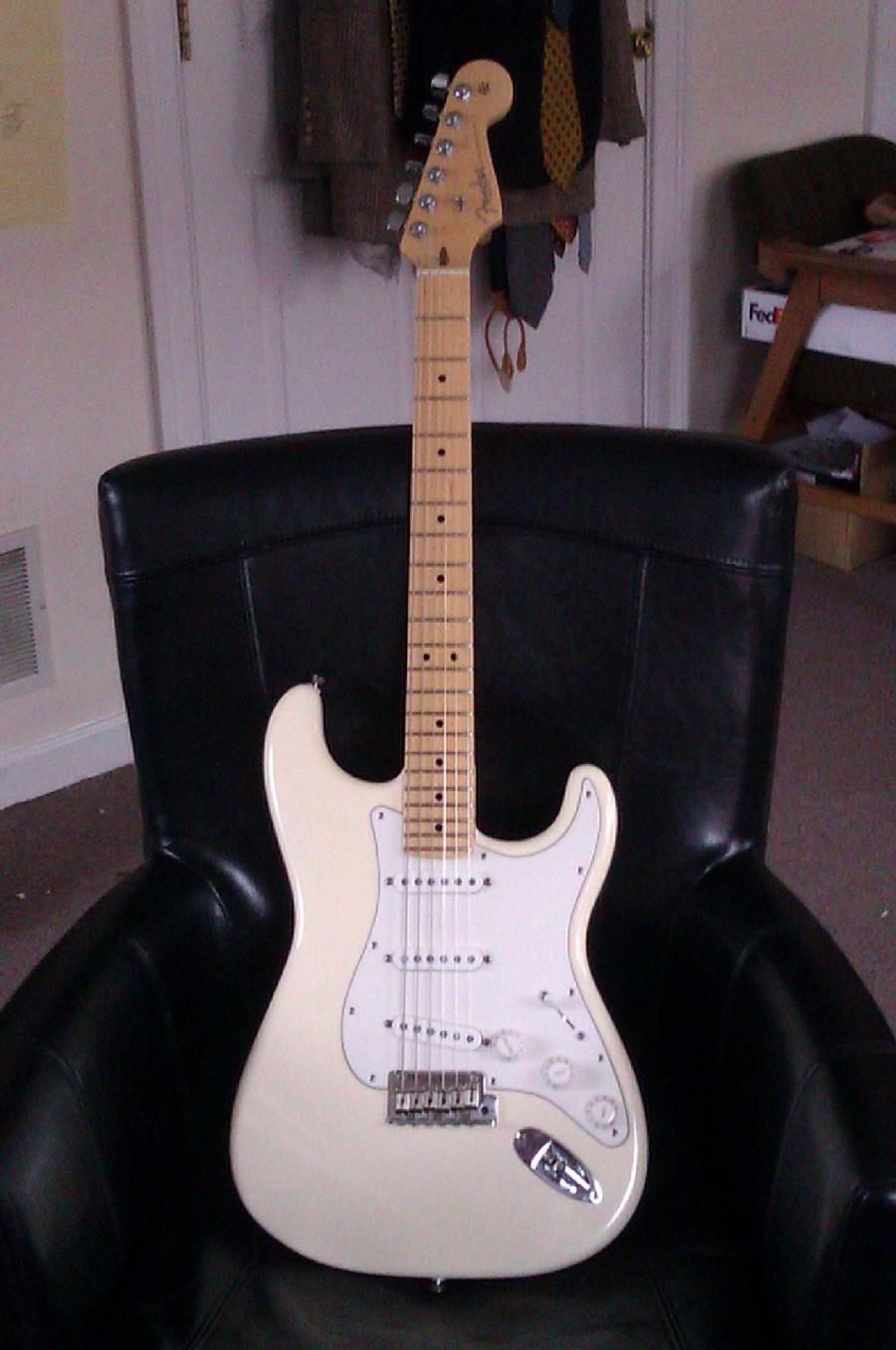 Fender Stratocaster for Jazz?-imag1063-jpg