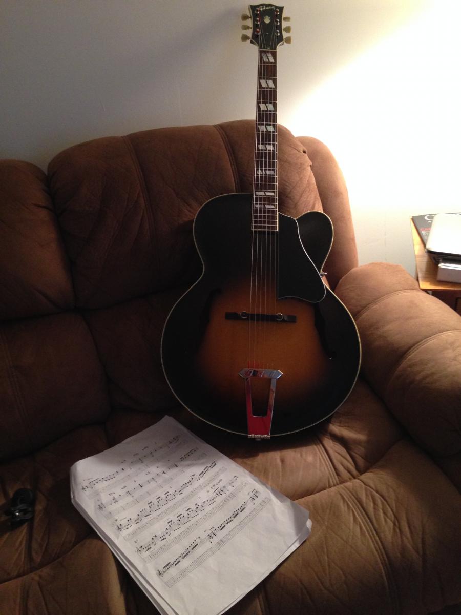 Was the Gibson L-7 ever made with a pickup?-iphone5-408-jpg