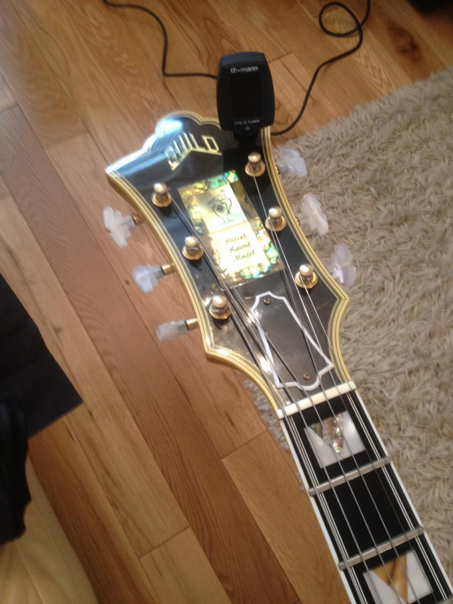 70s Guild AA with a CC Pickup-img_3299-jpg
