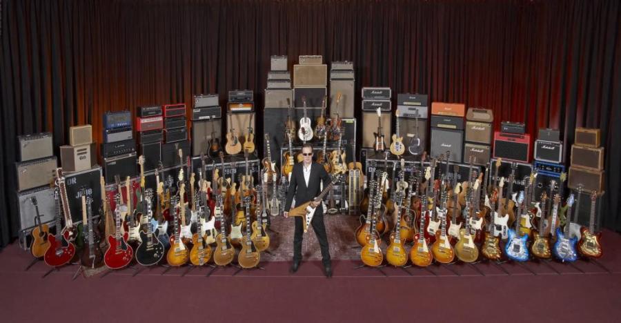Joe Bonamassa's guitar collection-25hl7ya_zps60b14c4c-jpg