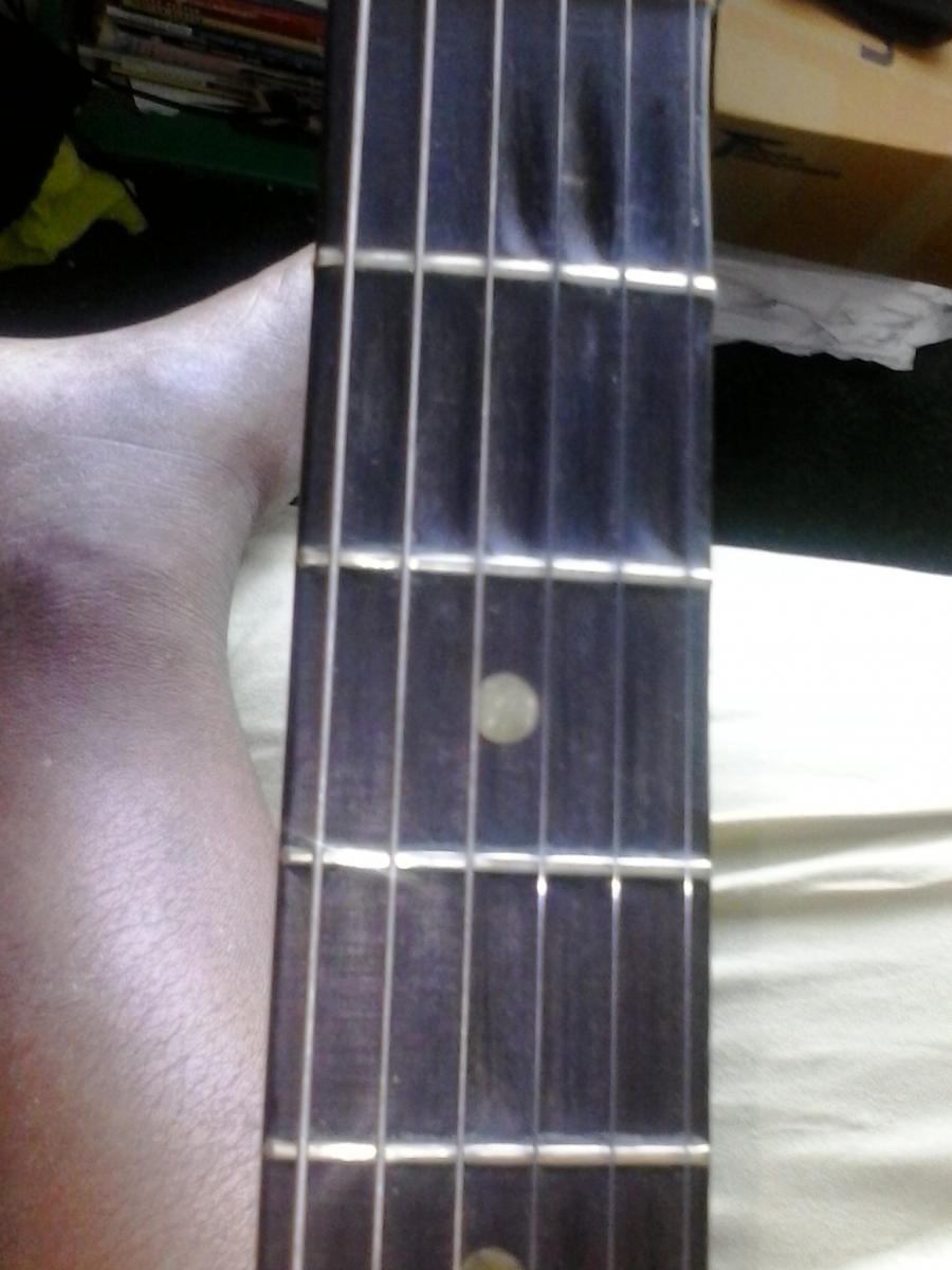 Fretboard Damage (Deep Scalloping) What Causes This?-img_20150410_105250-jpg