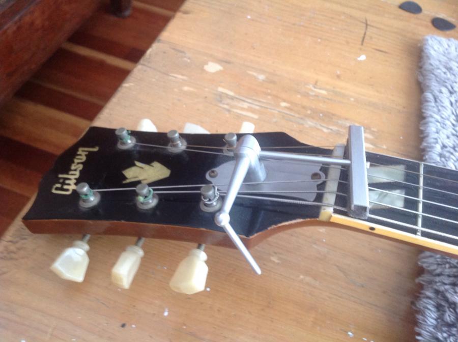 Capo on Headstock?-image-jpg