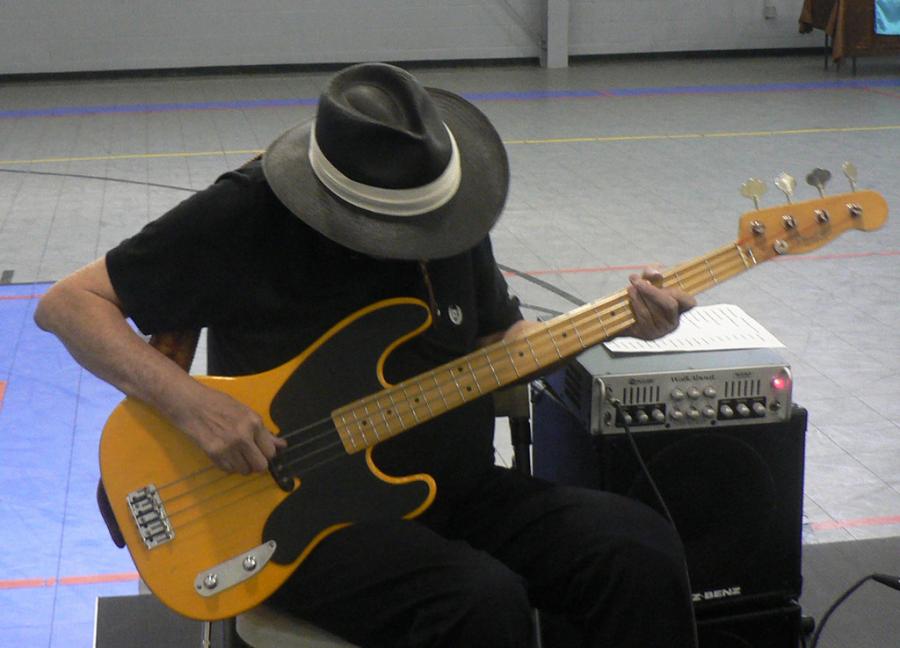 Small Jazz Guitar Amps?-library-00_zpsetlkgkr7-jpg