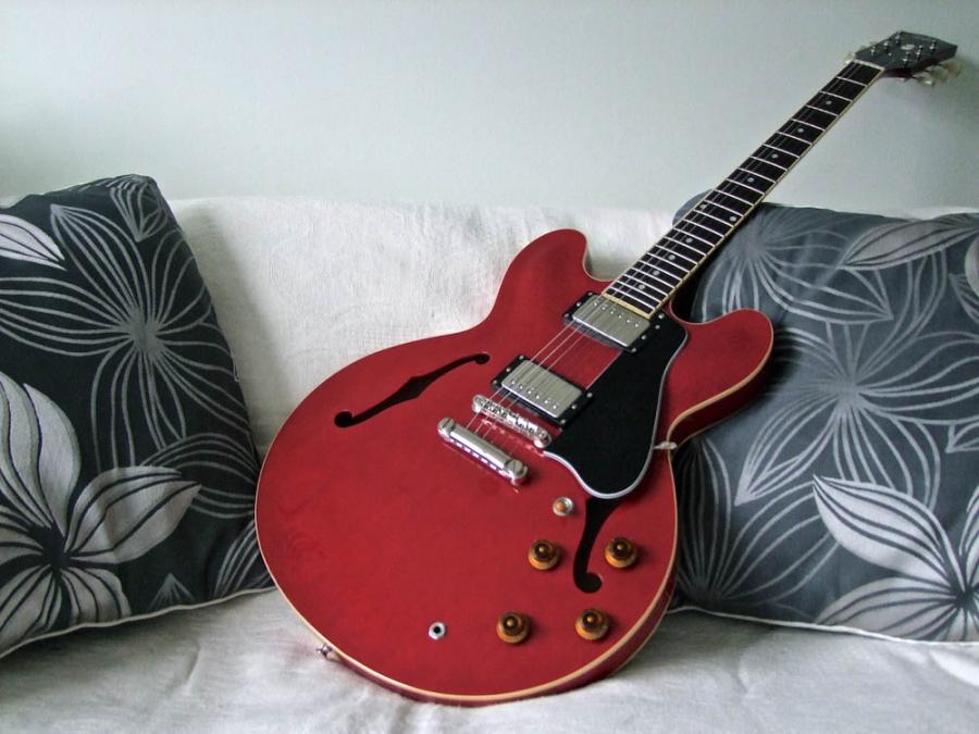 Gibson ES-335-tokai-es-100-60-6-jpg