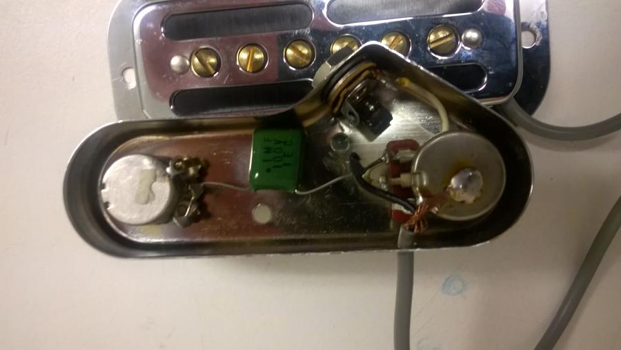 Reissue Dearmond RC1100 demo-wp_20150802_007-jpg