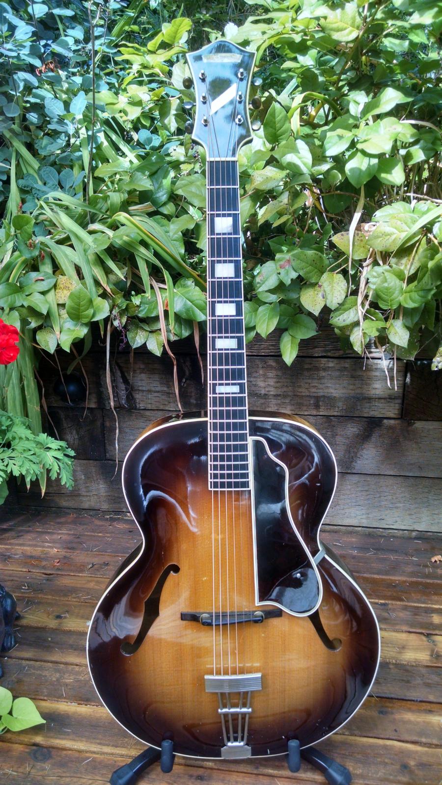 D'Angelico Style A-1 1939-dafront-jpg