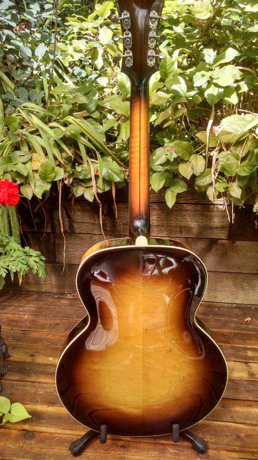 D'Angelico Style A-1 1939-daback-jpg