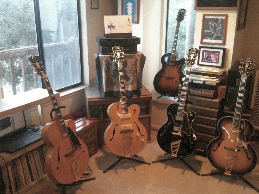 D'Angelico EXL-1, EX-59, EX-DH and Style B-family-gathering-photo-13-2-jpg