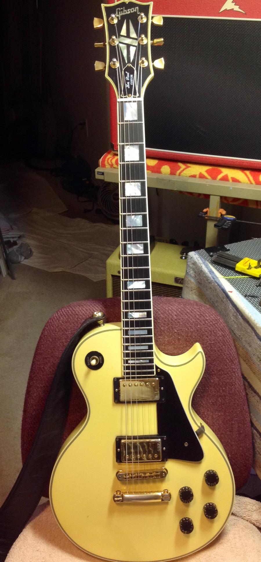 Using a Gibson Les Paul for Jazz-image-jpg