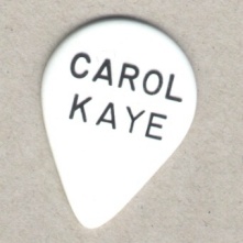 Why do jazz guitarists use small picks?-gti6kdv4rpa1mqyrnlz9hq-jpg