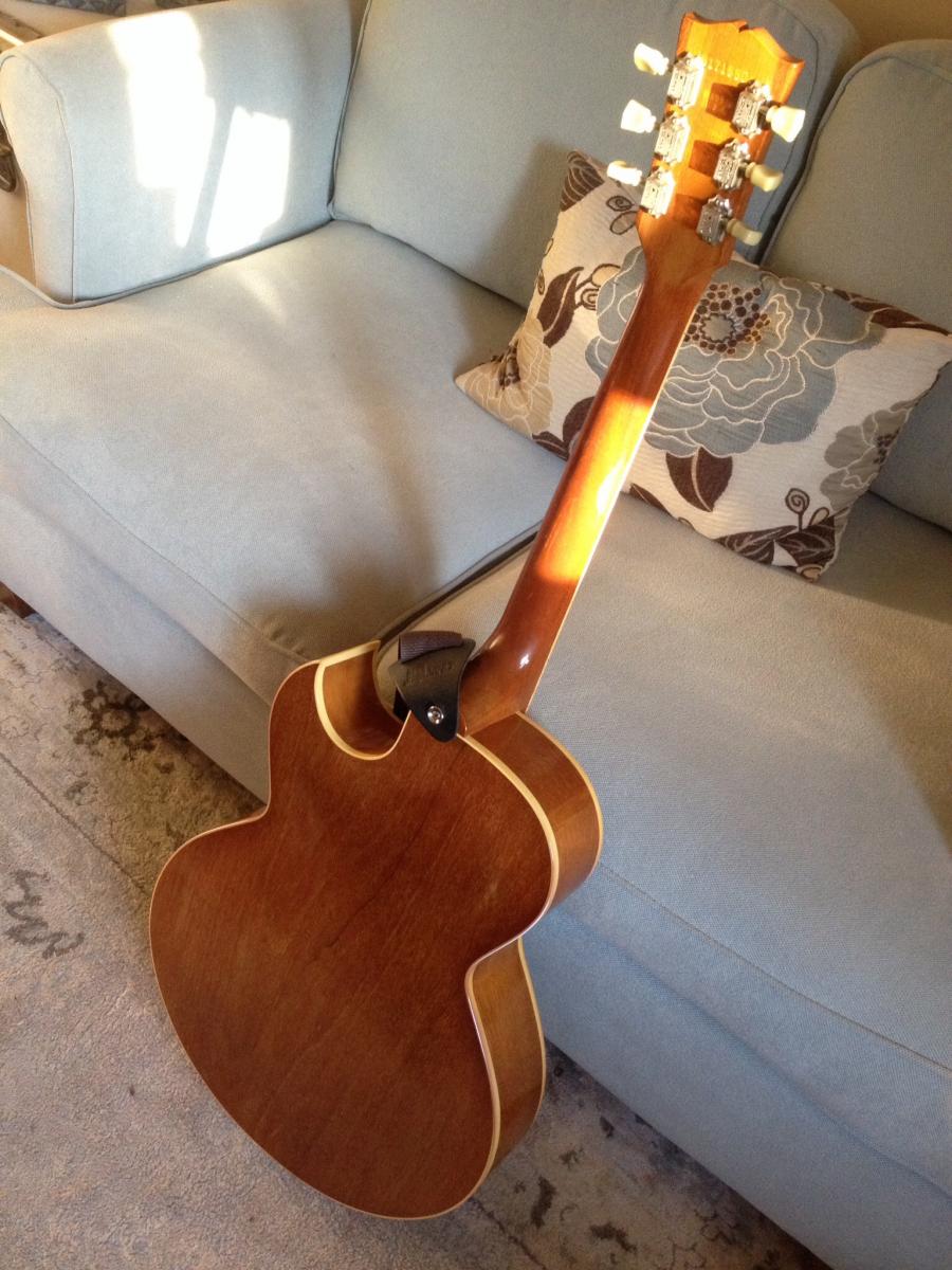 going to try a 1985 Gibson ES-175 mahogany-image-jpg