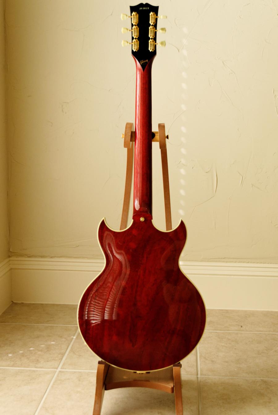 Gibson Johnny A Custom?-lg-136-jpg