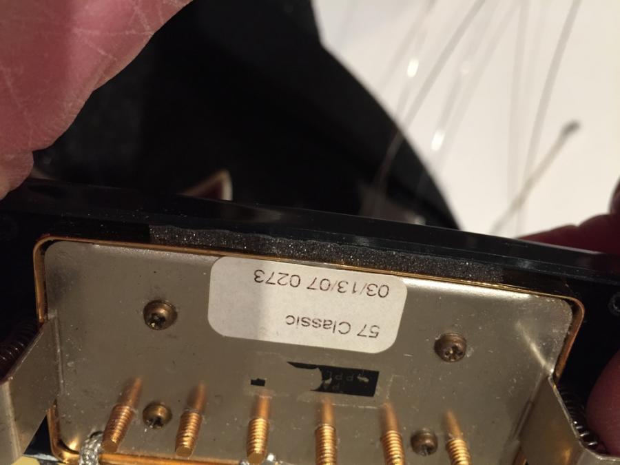 Pickup noise from mounted humbucker-file-jpg