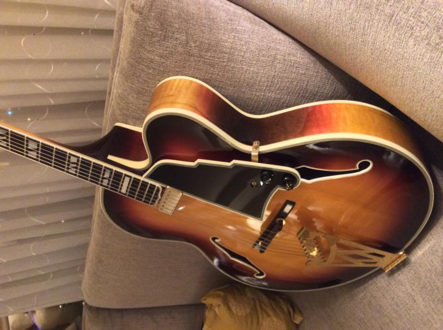 Heritage D'Angelico New Yorker-image-jpg