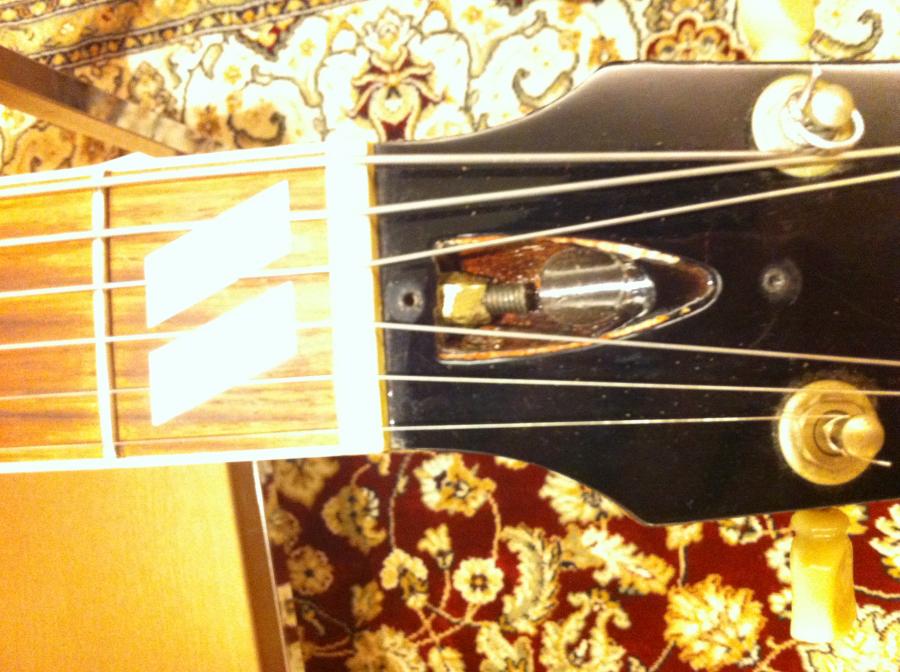 going to try a 1985 Gibson ES-175 mahogany-trussrod-jpg