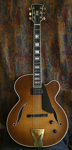 Archtops to get the sound of jim hall , wes-2355285464_3885ea0f5d_z-jpg