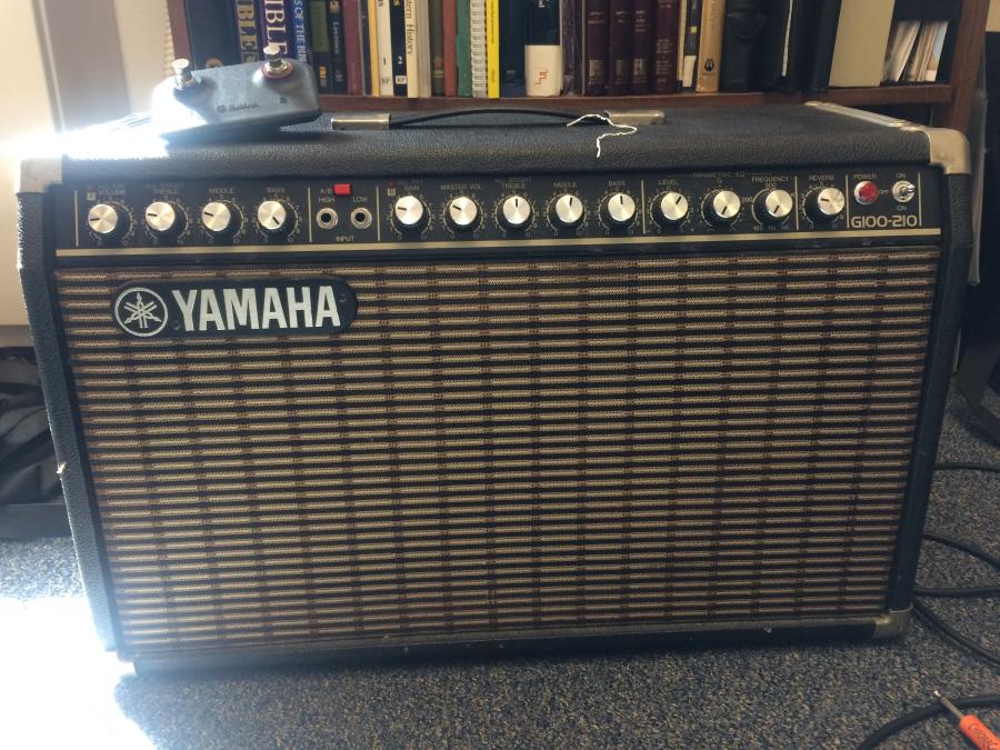 Yamaha G100 and Yamaha G50 amps-img_4133-jpg