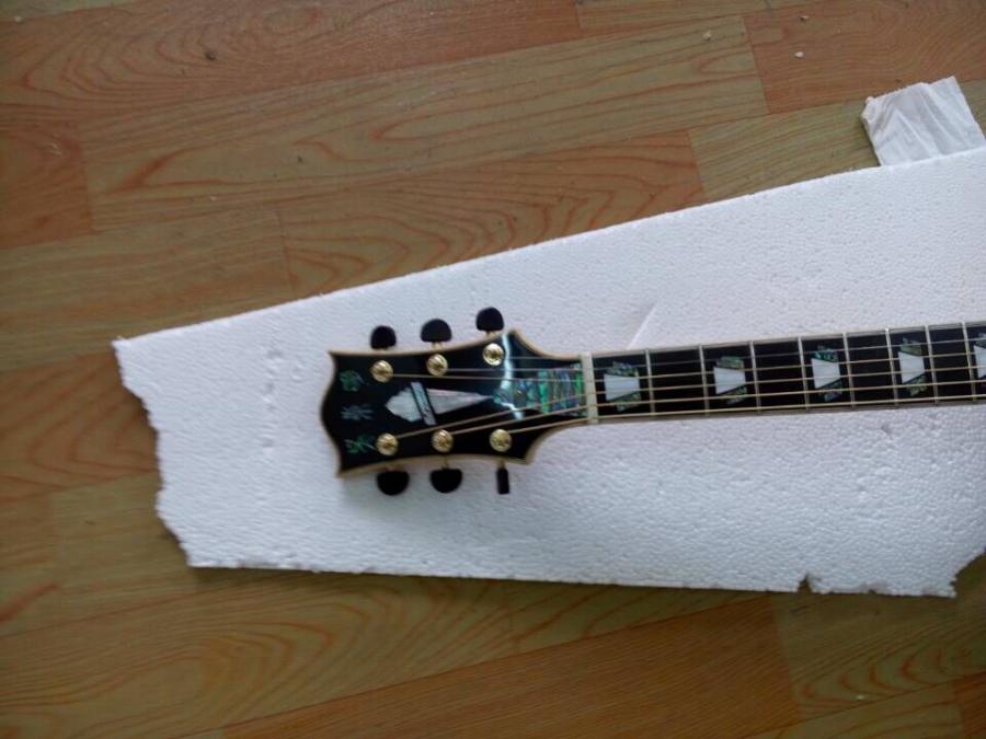 Ms Lora/Mr Wu Special Dream Guitar-qq-22270-2925520160217134354-jpg