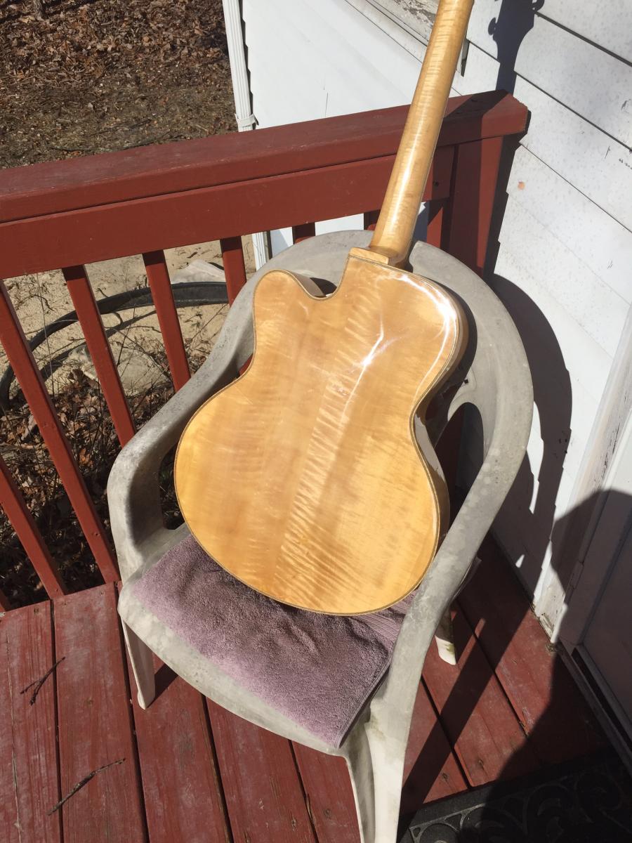 Ms Lora/Mr Wu Special Dream Guitar-image-jpg