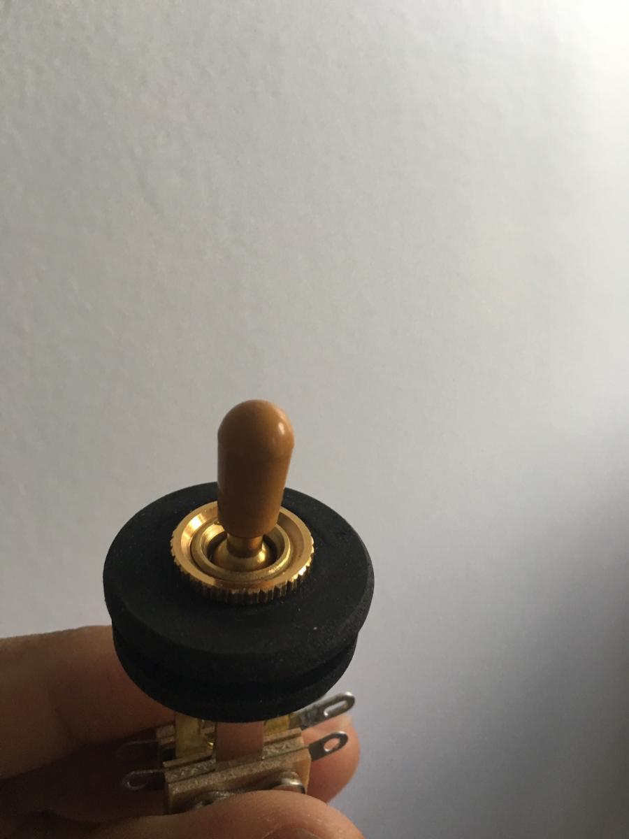 Rubber Grommet Bushing for Gibson Toggles-img_0050-jpg