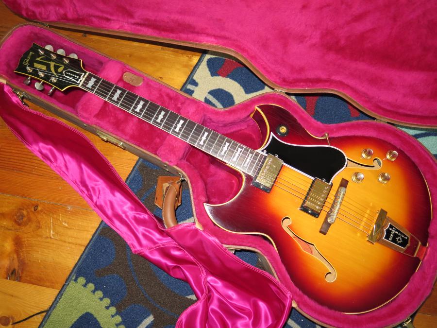 Gig bag for a Gibson Kessel?-img_0107-jpg