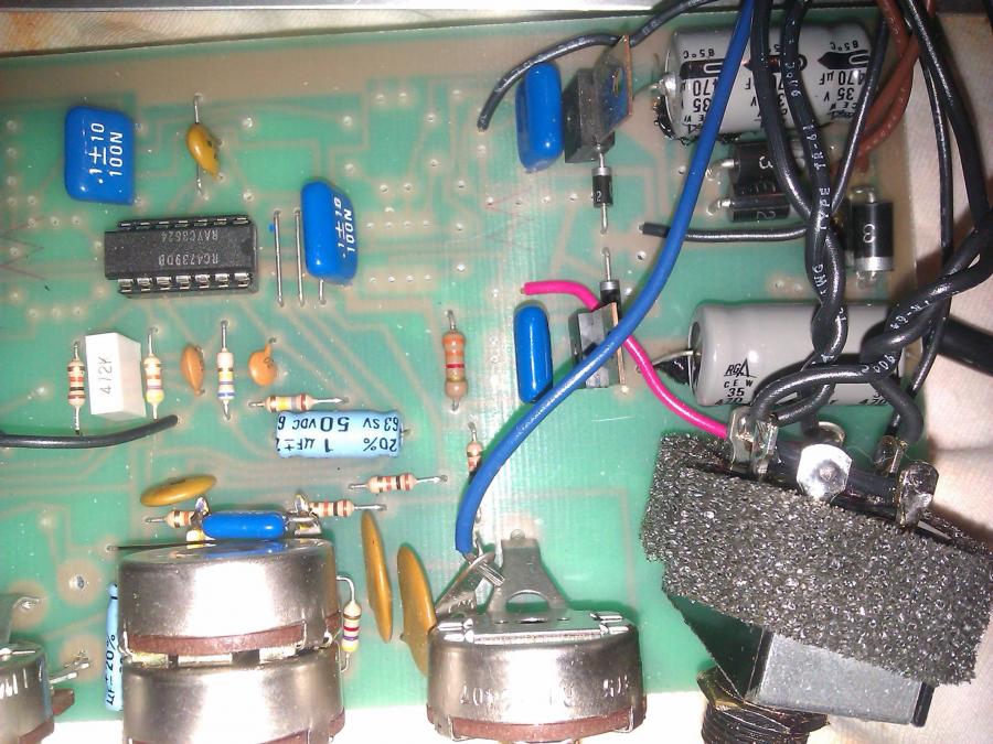 Polytone Mini Brute IV-2012-11-18-224-11-18-48-jpg