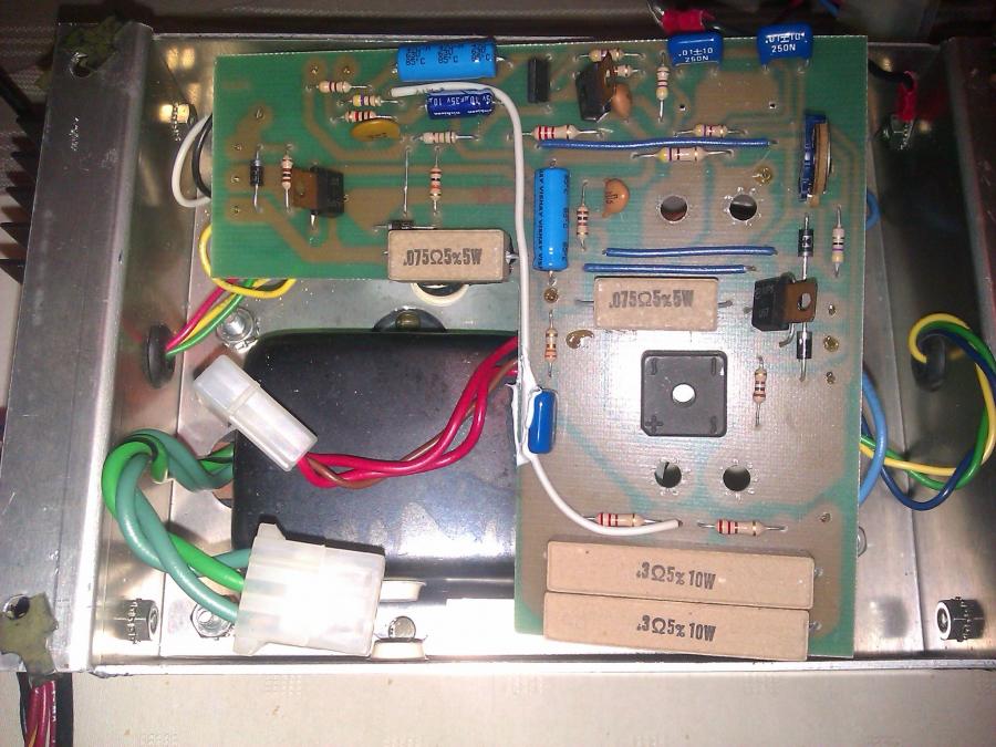 Polytone Mini Brute IV-2012-11-24-224-00-19-13-jpg