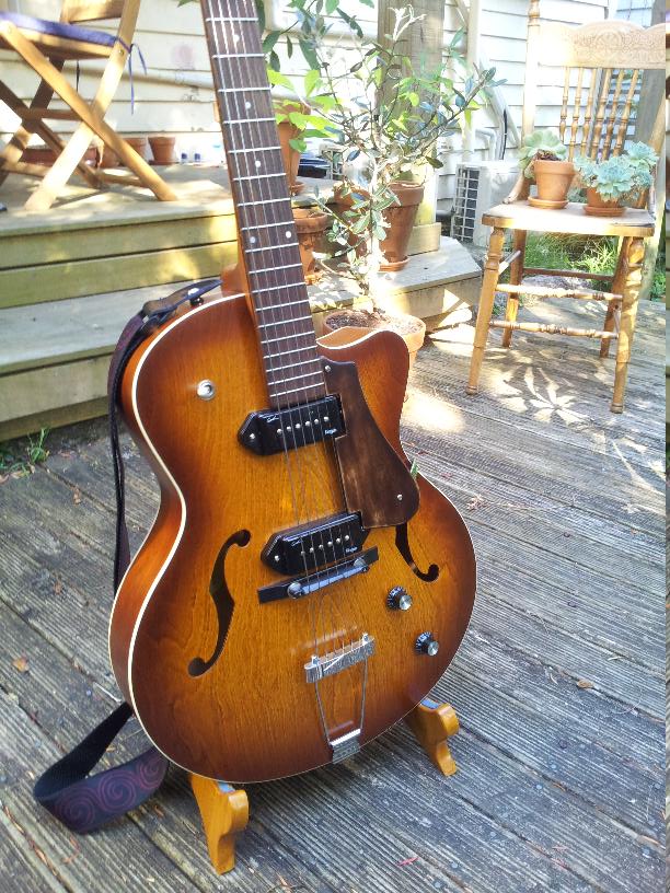 Godin 5th avenue vs ibanez af105-picture-1-jpg