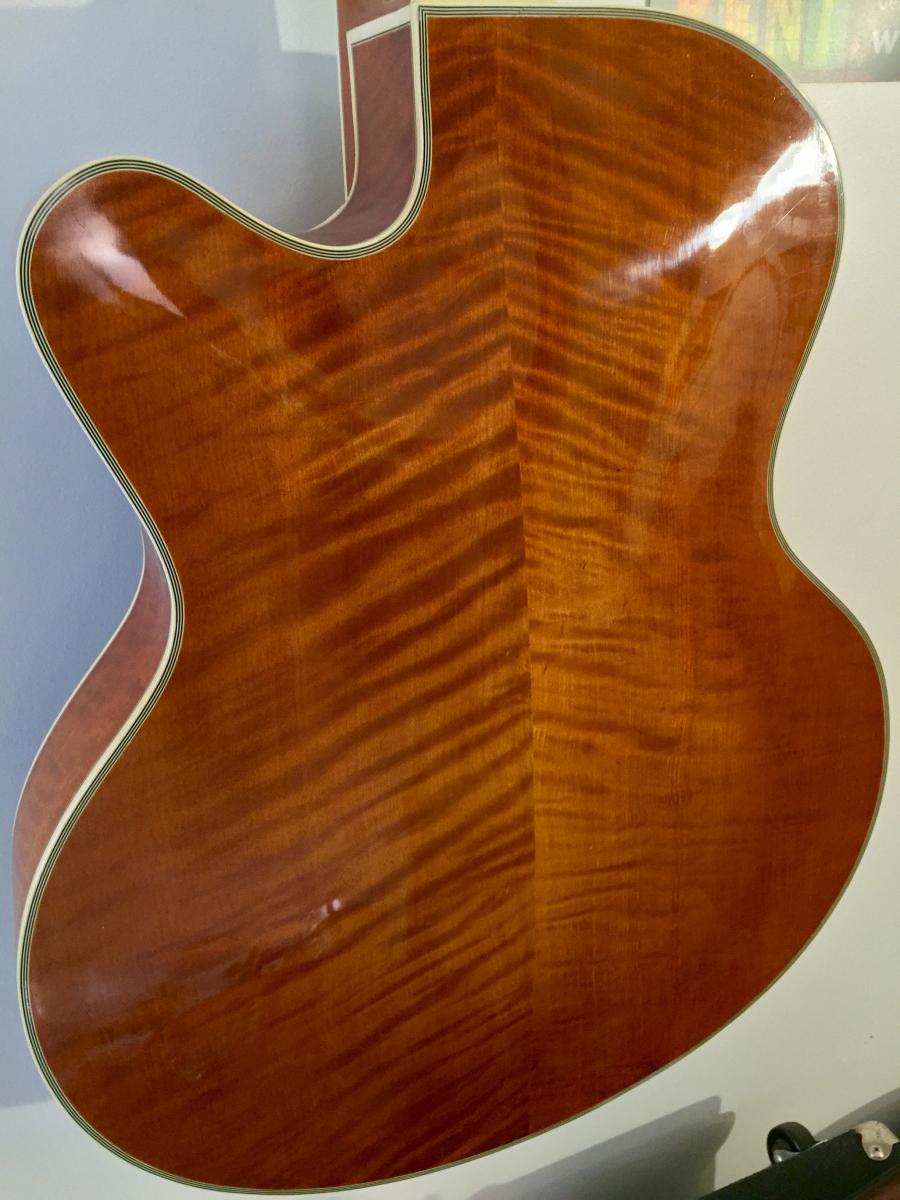 Archtop dealers near Philadelphia?-photo-jul-13-4-38-33-pm-jpg