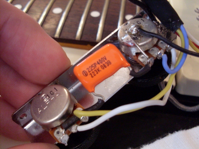 &quot;50s&quot; or &quot;modern&quot; wiring on a 175 type guitar ?-sdc11568-640x480-jpg