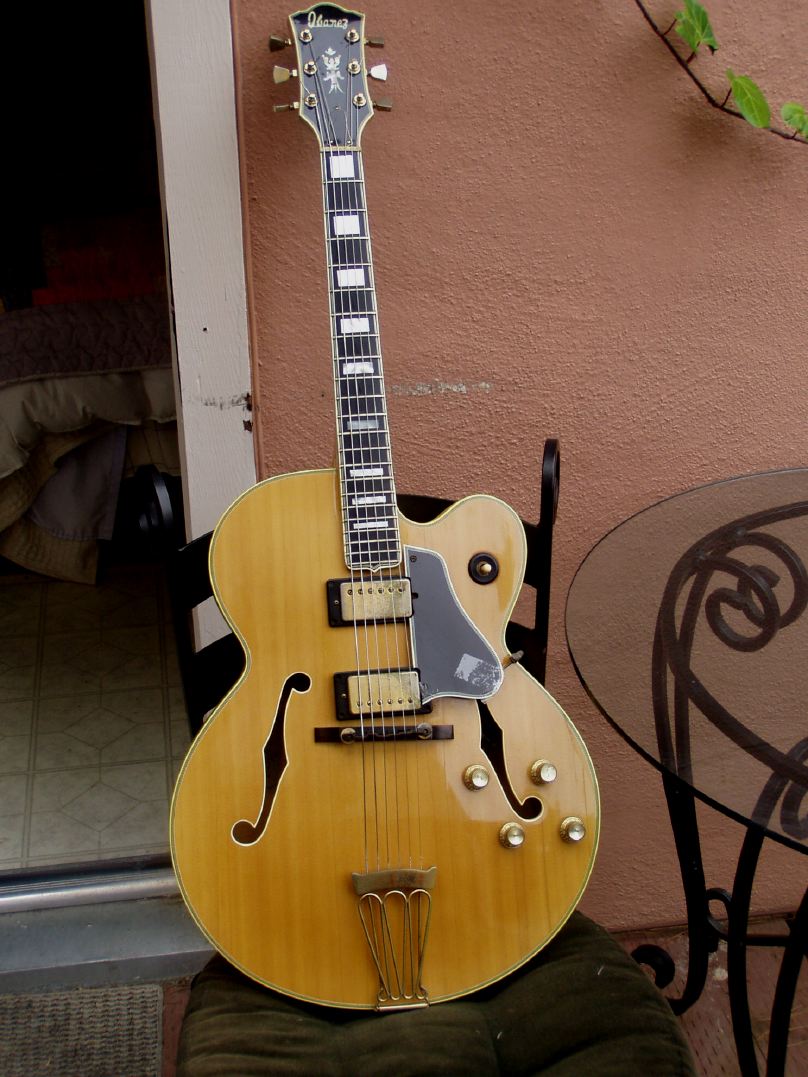 Gibson Byrdland-pa150027-jpg