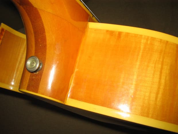 Is peerless the closest we have to a Gibson ES-175 clone?-oo3sgeraqbfejuut6uus-jpg