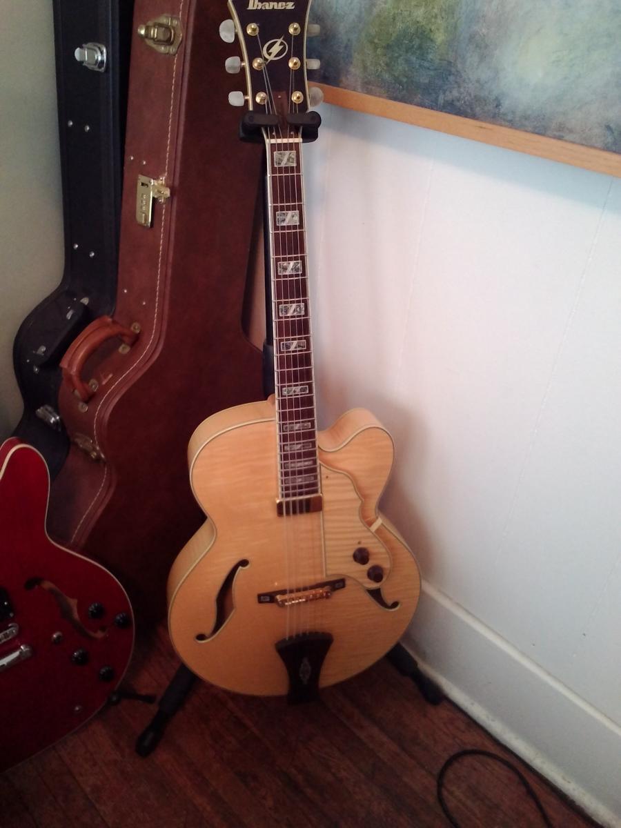 The Ibanez Feel-ibanez-af-105f-nt-jpg