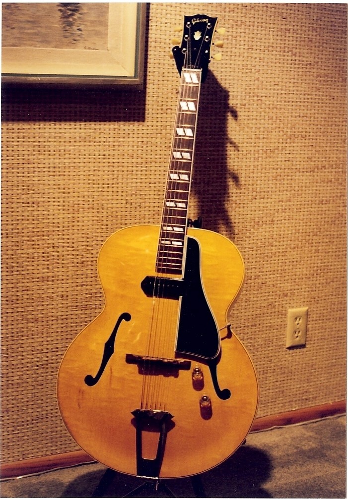 What do you think about this Gibson ES-300?-thumbnail_gibson-front-es-300-jpg