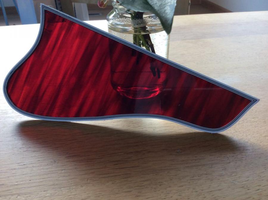transparency of replacement pickguards for high end Gibsons-trans-jpg