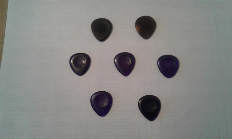 Jazz Guitar Pick-20161007_080606-jpg