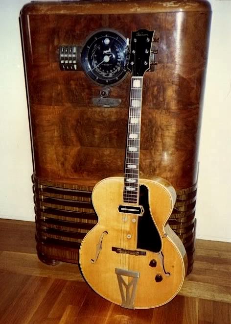 Gibson Drops From A Great Height.....-40es250nwzenith-jpg