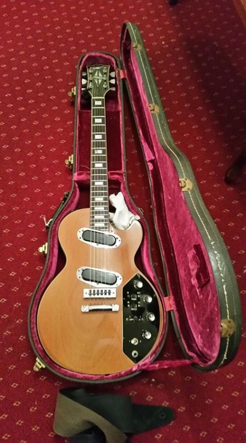 Not your typical Les Paul-16700629_10212136846087568_8703605292216276432_o-jpg