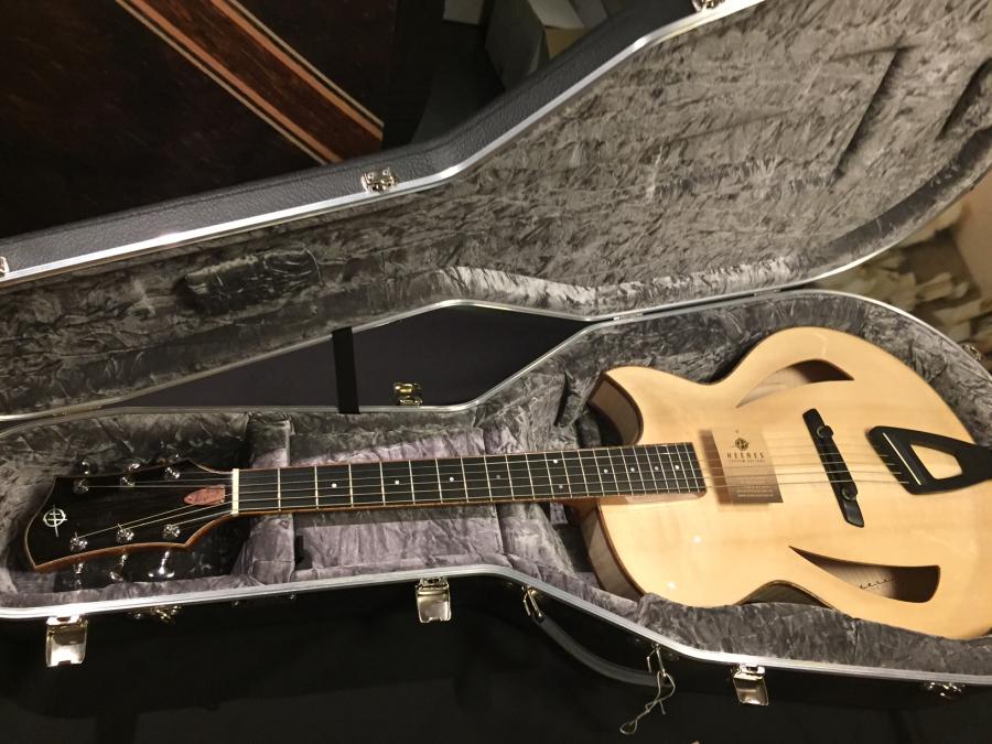 Netherlands guitar show today - pics-img_1806-jpg