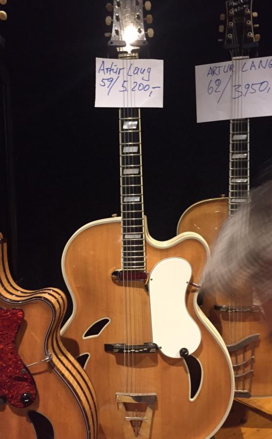 Netherlands guitar show today - pics-img_1799-jpg