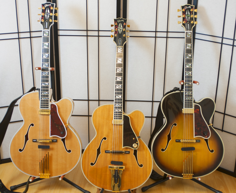 All three decades of the Gibson Johnny Smith-trio-jpg