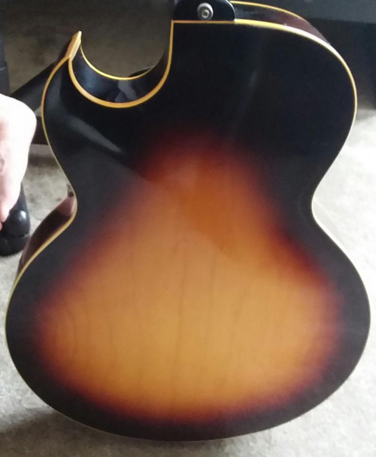All three decades of the Gibson Johnny Smith-20170526_110226-jpg