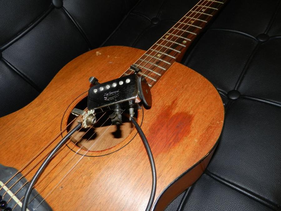 Possible to convert a flat top into jazz guitar?-dearm_hb_lg0-jpg