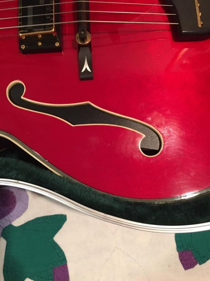 George Benson's Red Ibanez GB5-19113596_10154793678597239_587206237592432947_n-jpg