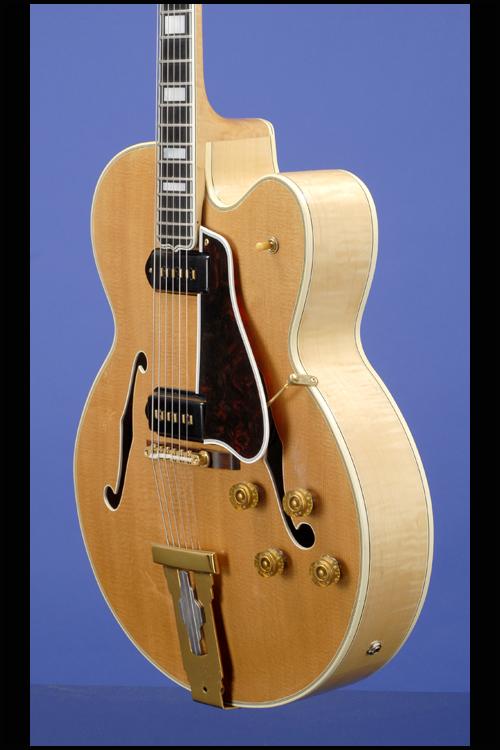 Variations in Gibson cutaway binding width.-01000_tq_detail-jpg