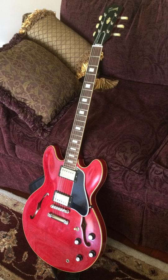 Gibson ES-335-image-jpg